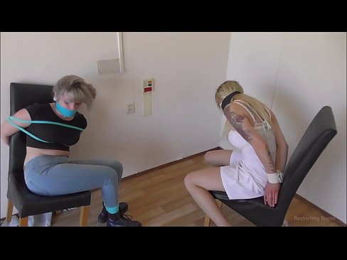❤️ Ulikhoboka / ubotshwe kwaye uvale umlomo / intombazana ekubandezelekeni kumanyala xh.pornoreino-com.ru ️❤